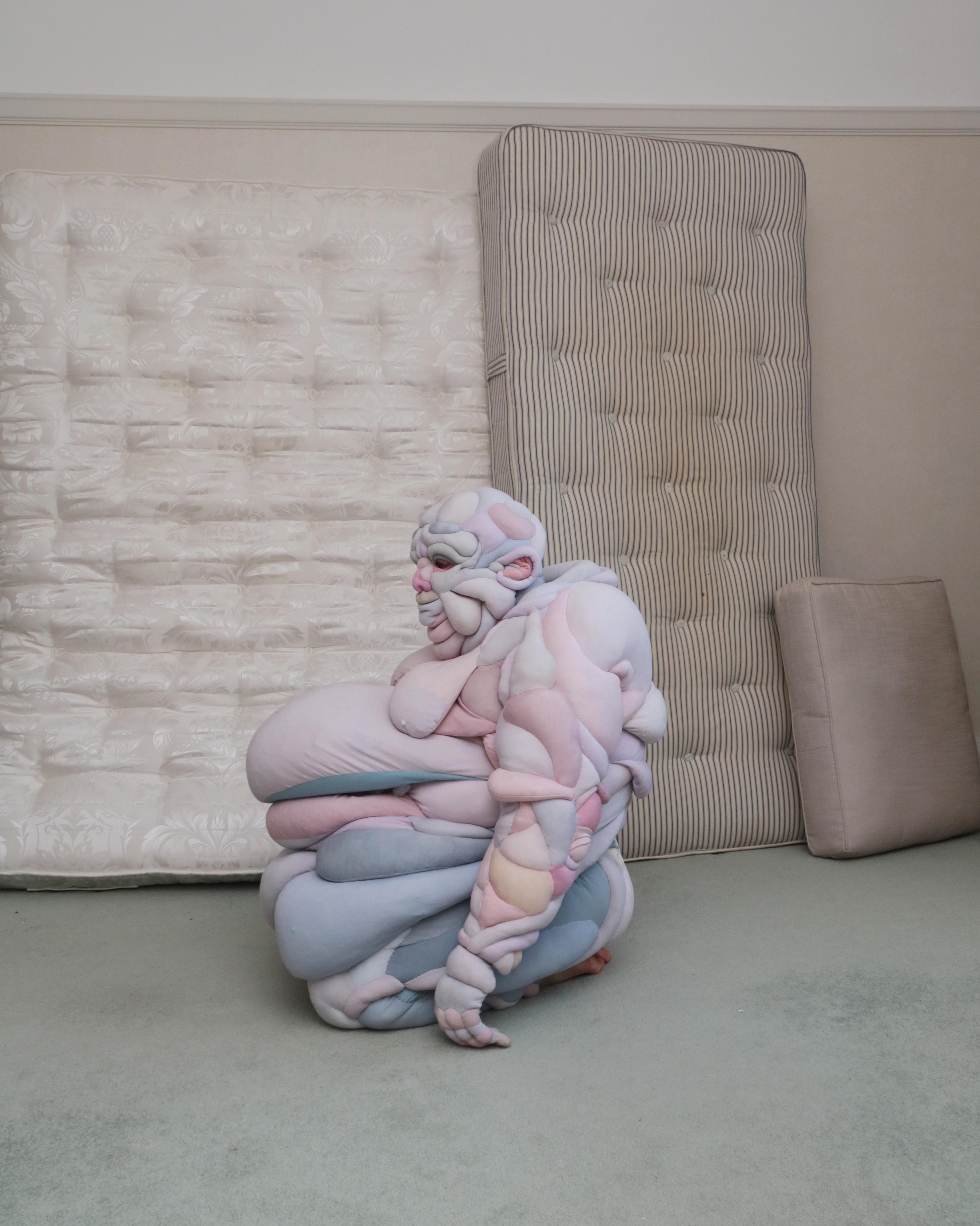 Daisy Collingridge clive kneeler